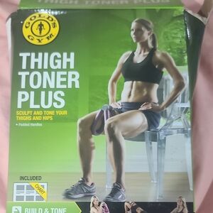 Gold's Gym Thigh Toner Plus - Black